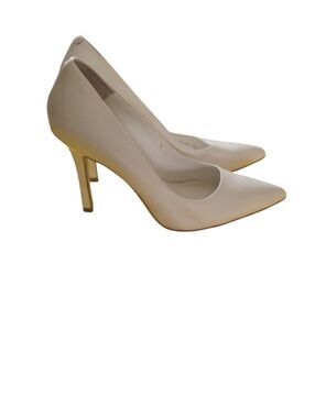 BCBGeneration White Women's Pump Heels Spring Summer SZ 7.5